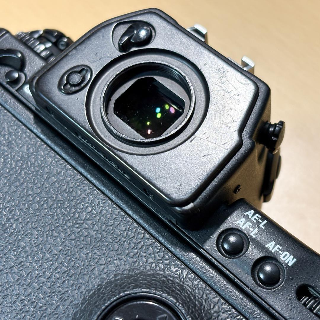 中古Nikon F5　フィルム 一眼レフカメラ