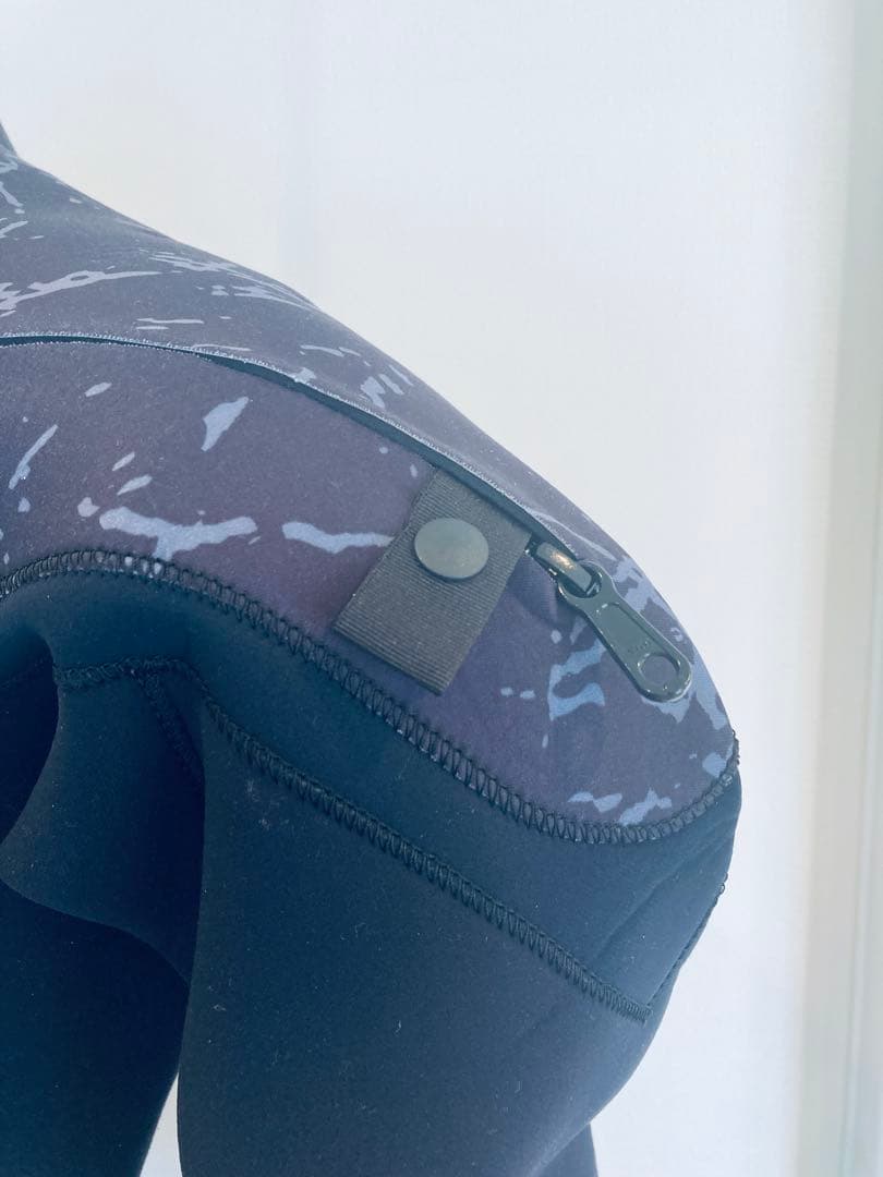 【最終値下げ】AIRTIGHT フルスーツ ブラック/グレー