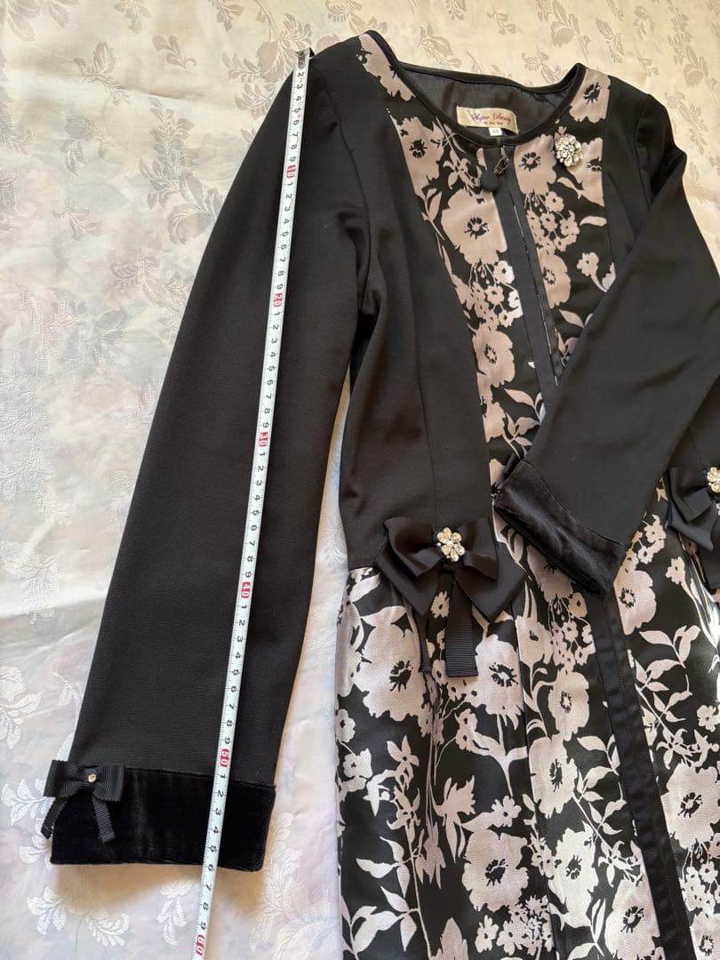 スーパービューティー44サイズ超美品ワンピース短期間のみ出品