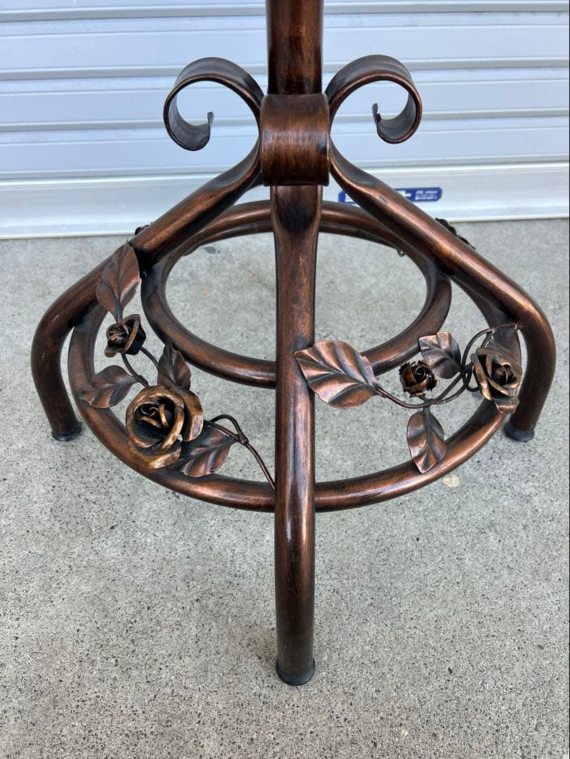 Y*O様 ブロンズ コートハンガー 5フック付き 薔薇のレリーフ　【アンティーク