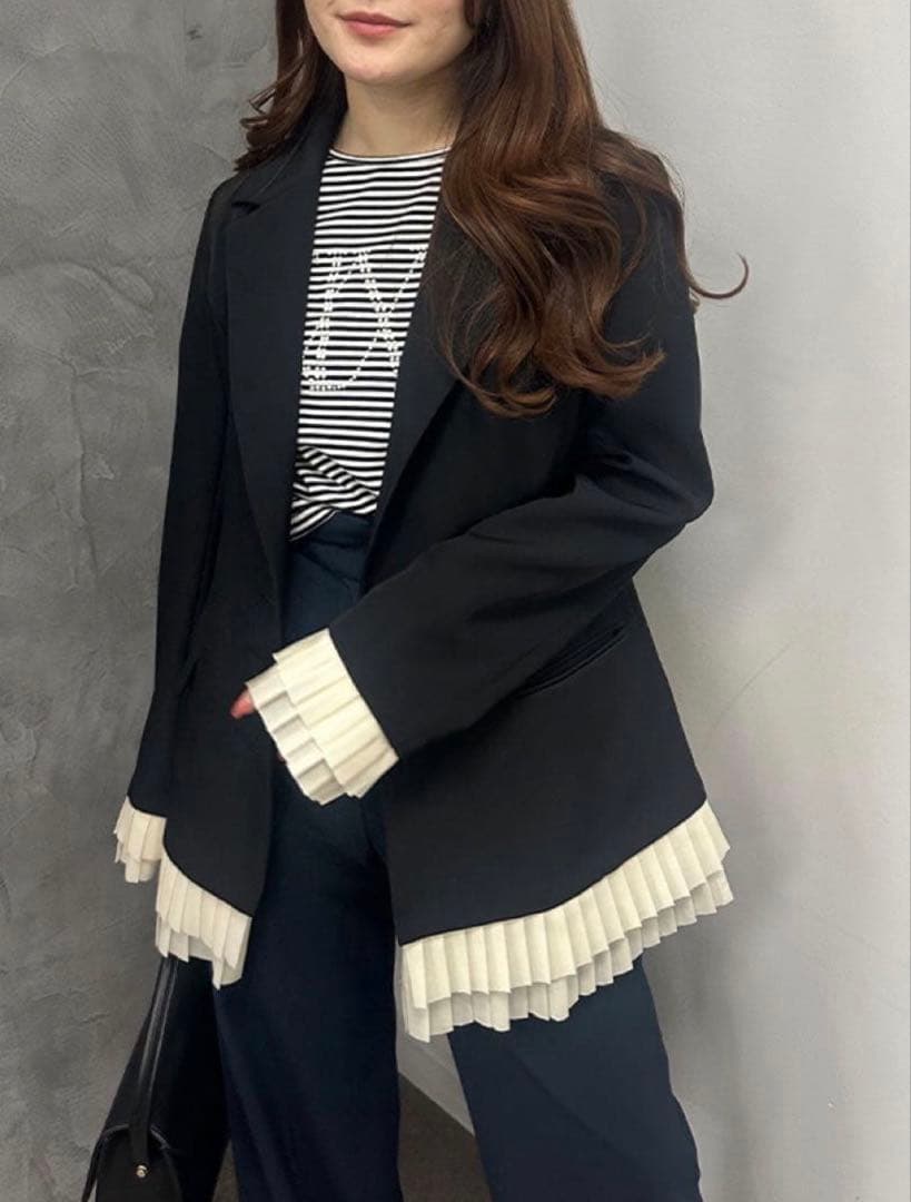 プリーツトリムテーラードジャケット