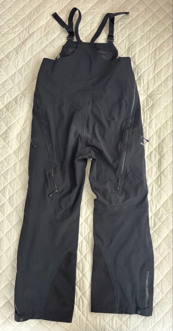モンベル　パウダートラックビブ　ビブパンツ　ゴアテックス　Mサイズ