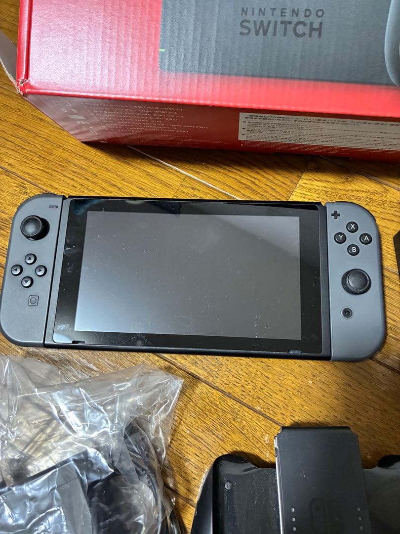だ*ち様 Nintendo Switch グレー 本体　初期化済み　動作確認済み