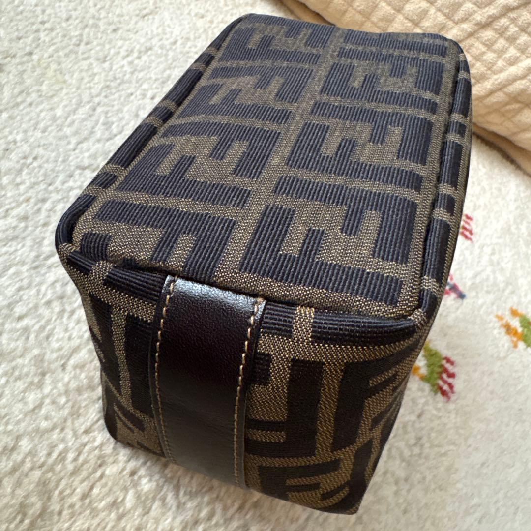 訳あり　FENDI フェンディ　バニティバッグ