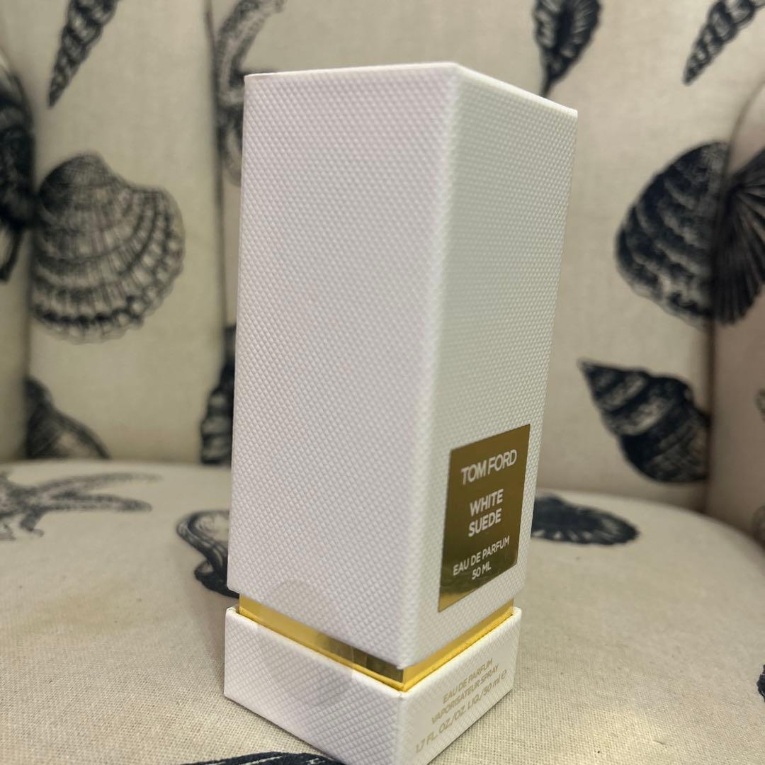 トムフォード　ホワイトスウェード　新品　50ml