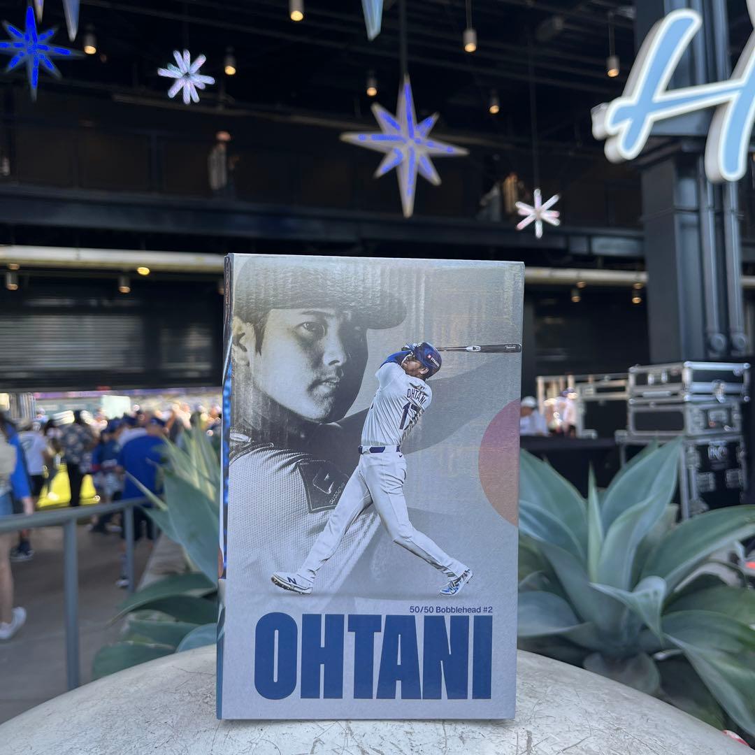829発送 8/27来場特典 ドジャース 大谷翔平 ボブルヘッド 50/50②
