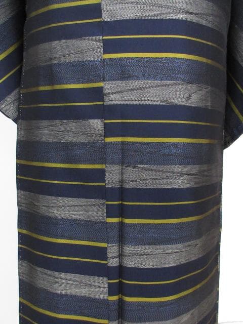 未着用に近い！美品＊本場縞大島＊本場大島紬＊上村商店＊着物＊１６３ｃｍ＊裄６７