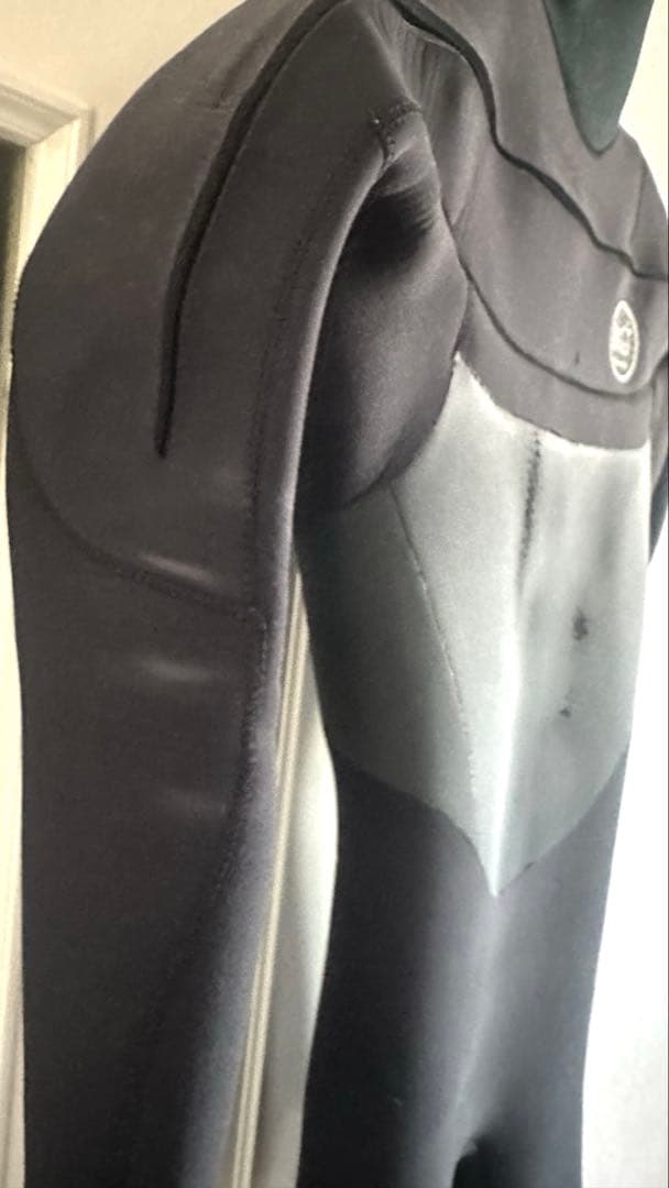 セミドライフルスーツ 5mm/3mm