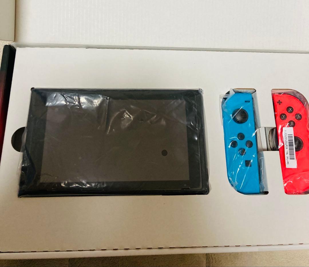 （美品）Nintendo Switch 本体 青/赤 ジョイコン付き（接触不良）