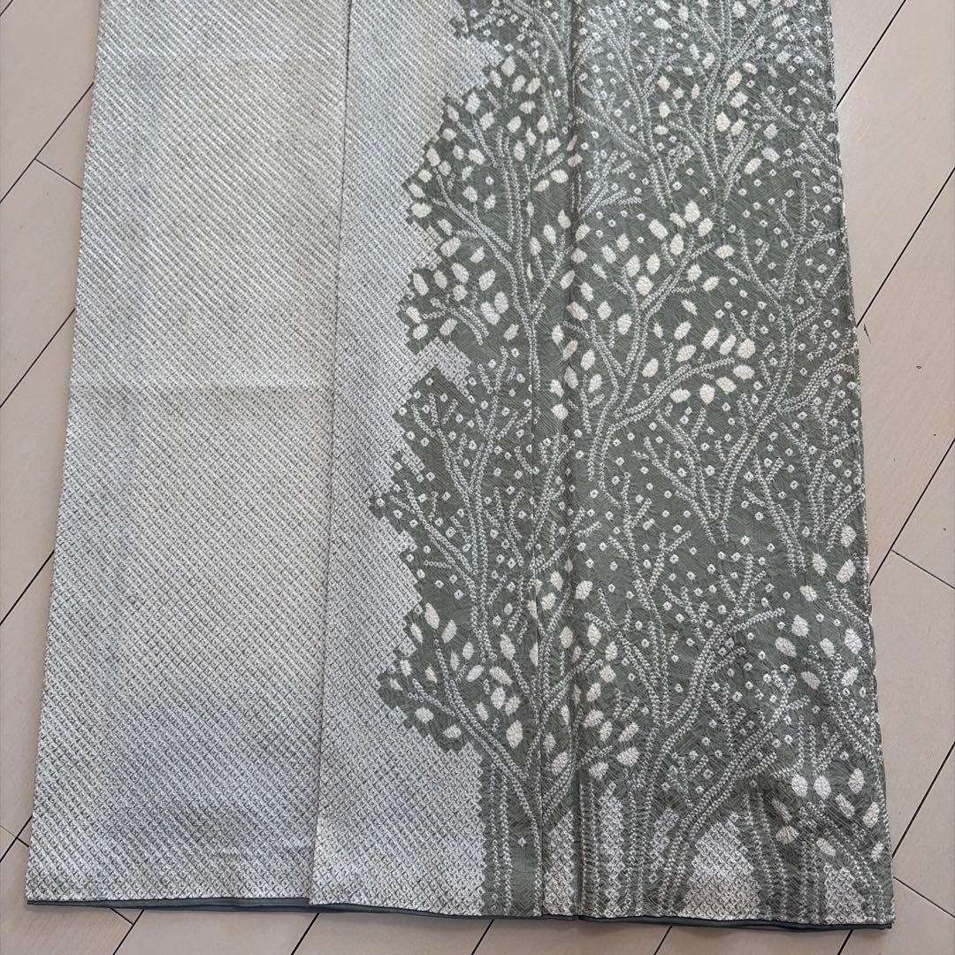 や*ん様 ■E5812■未使用品■正絹■柳鼠色　総絞り　木立柄　袷　訪問着■丈1