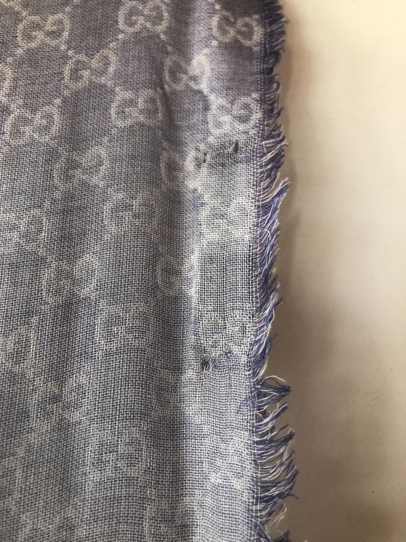 GUCCI GGロゴマフラー グレー 100%コットン　イタリア製