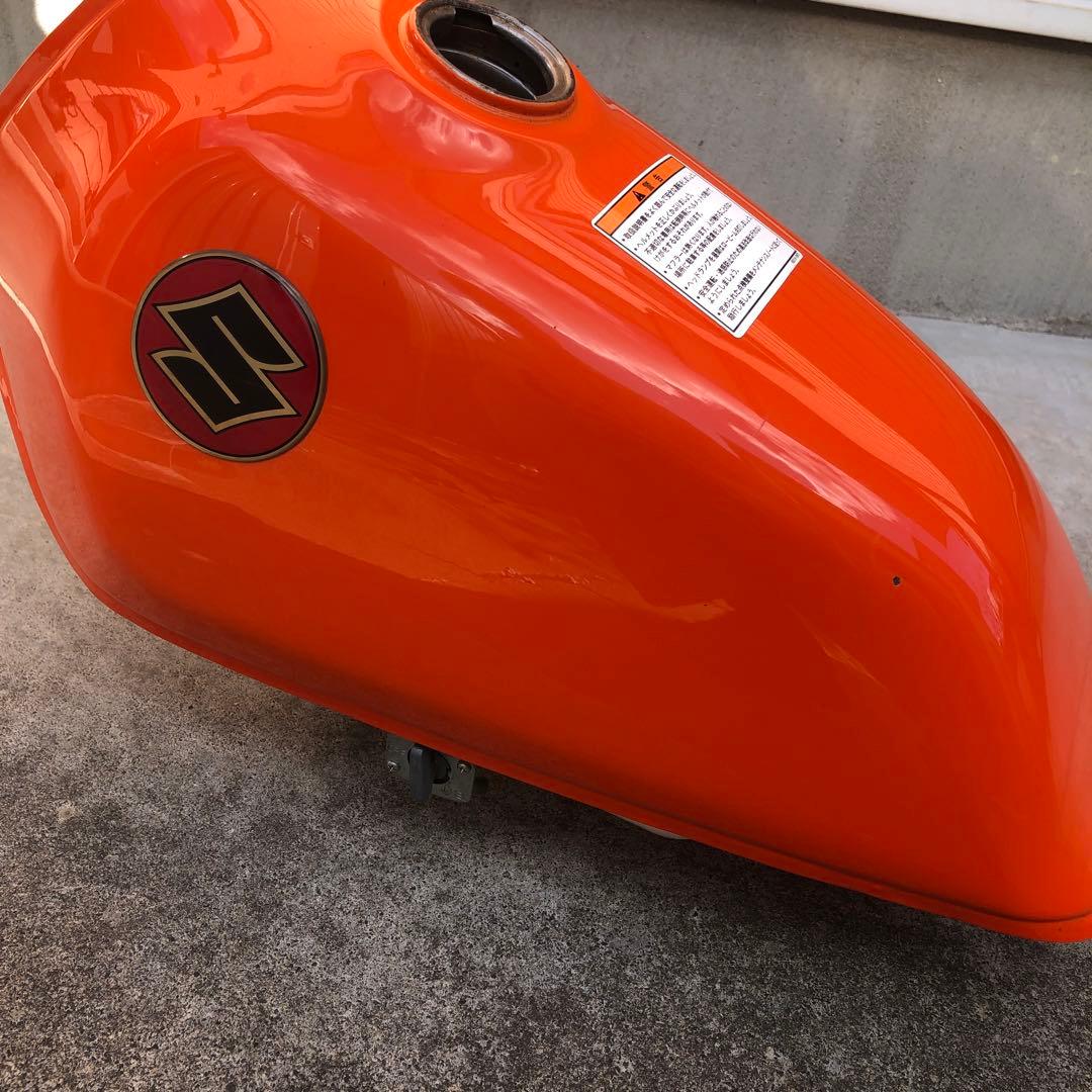 スズキ グラストラッカータンク