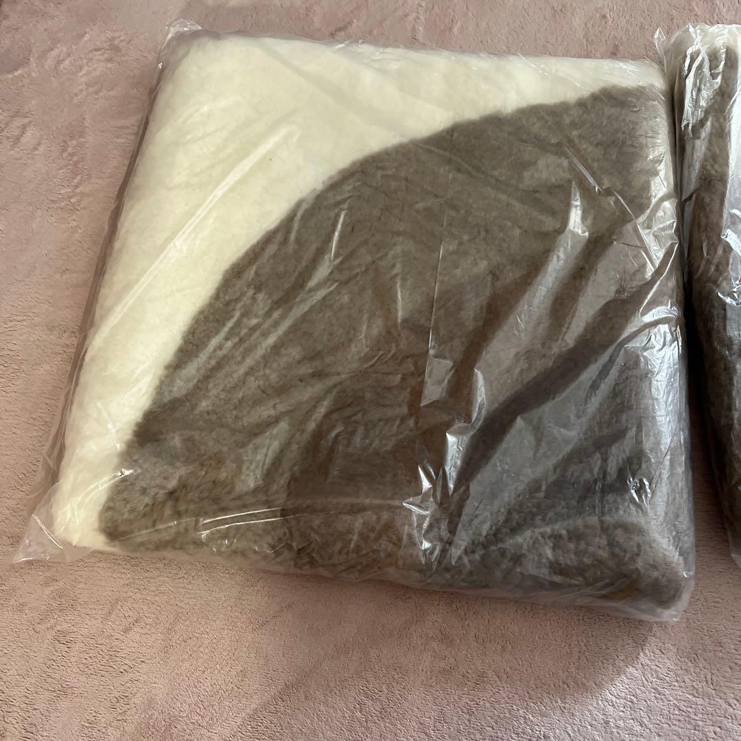 値下げしました。ムートン座布団(東洋羽毛)