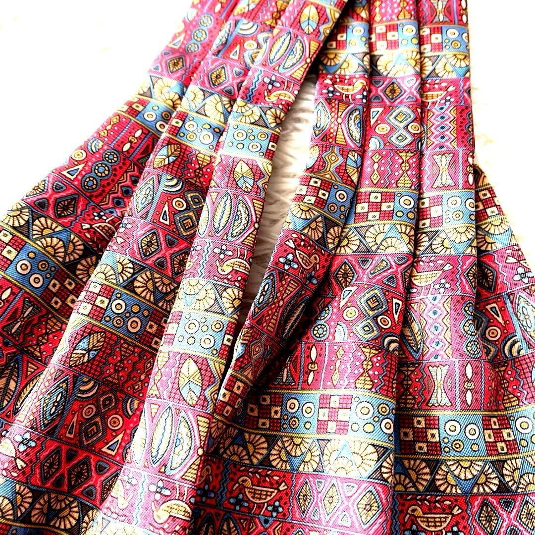 極美品　HERMES エルメス アスコットタイ シルク 幾何学柄 レッド 箱付