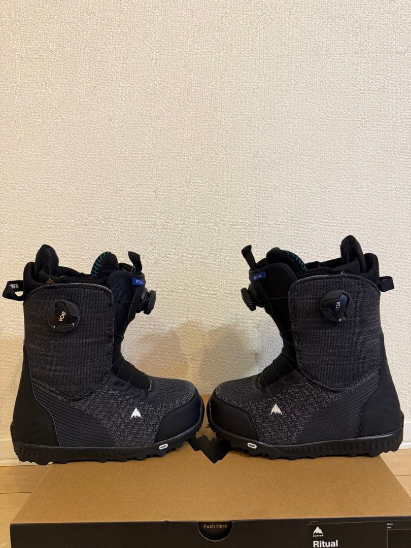 週末特価‼︎BURTON スノーボードブーツ リチュアル　バートン　RITUAL