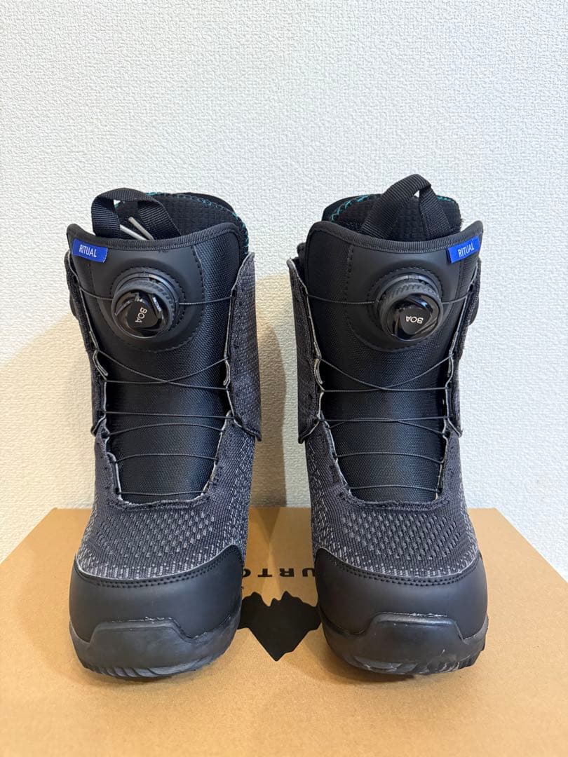 週末特価‼︎BURTON スノーボードブーツ リチュアル　バートン　RITUAL