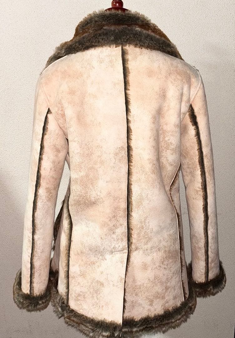 新品 近い 美品 セマンティックデザイン ファー レザー コート ジャケット M