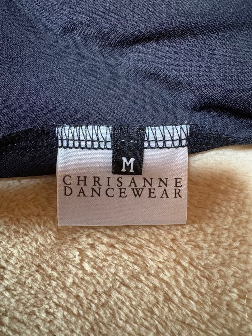 未使用　社交ダンス黒ワンピースVネック 長袖