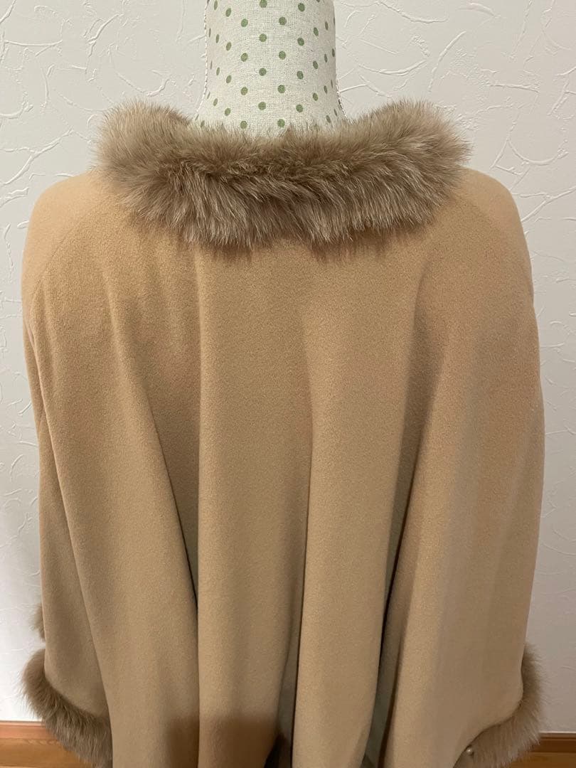 マルヴォワジー　カシミア入りケープ