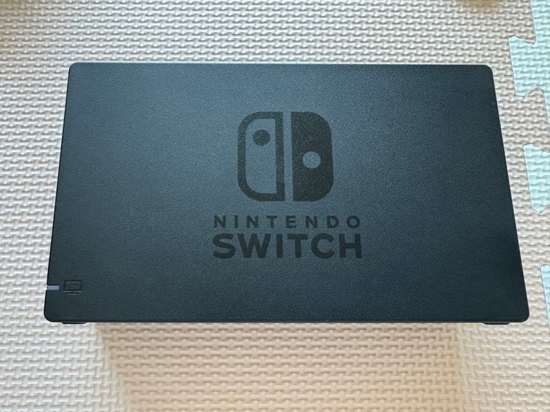 【美品】Nintendo Switch スイッチ　本体　ニンテンドースイッチ