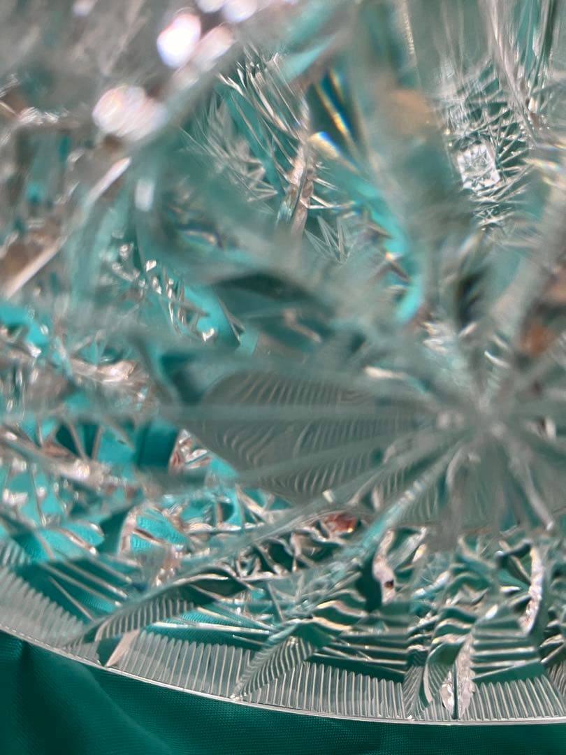 ボヘミアングラス フラワーベース 花瓶　高さ30 （チェコソロバキア製）