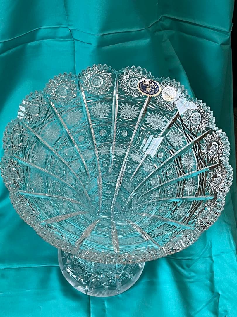 ボヘミアングラス フラワーベース 花瓶　高さ30 （チェコソロバキア製）