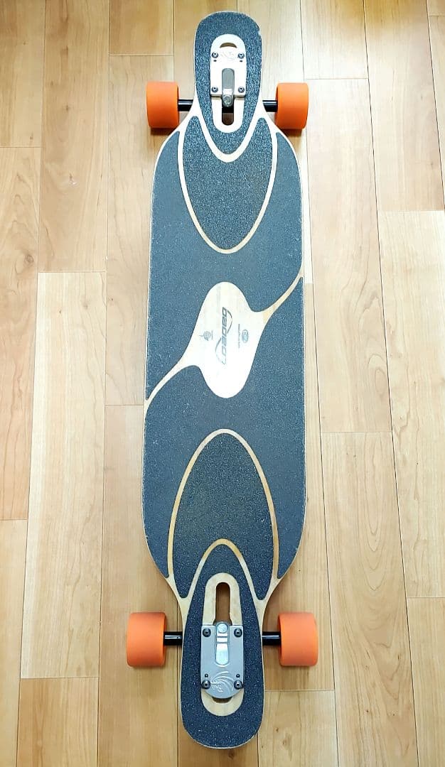 loaded ローデッド　スケートボード　ダービッシュサマ