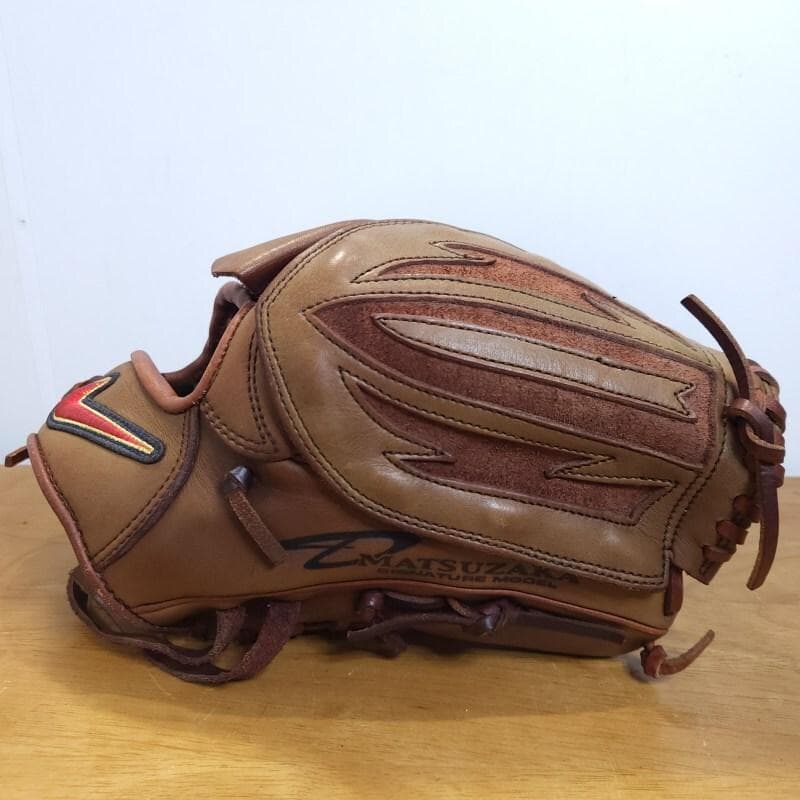 NIKE ナイキ 松坂大輔モデル 廃盤 激レア 投手用 軟式グローブ