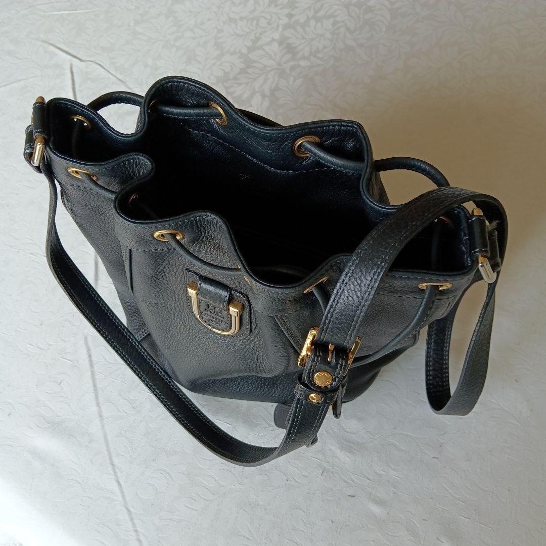 ブラック レザー 巾着型 ショルダーバッグ