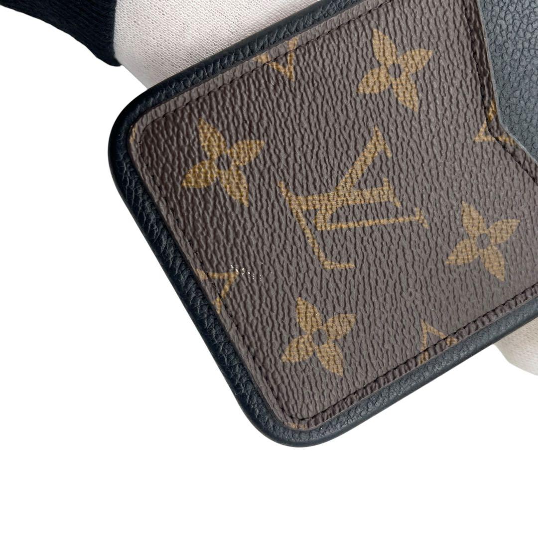 【極美品】ルイヴィトン　iphoneケース　14 Promax　モノグラム　黒