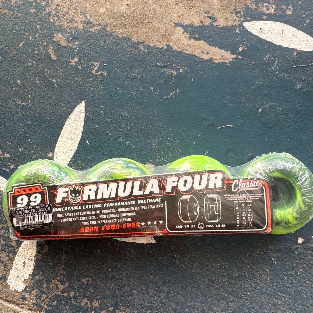 Spitfire フォーマル4Classic 56mm99a 定価¥9,130