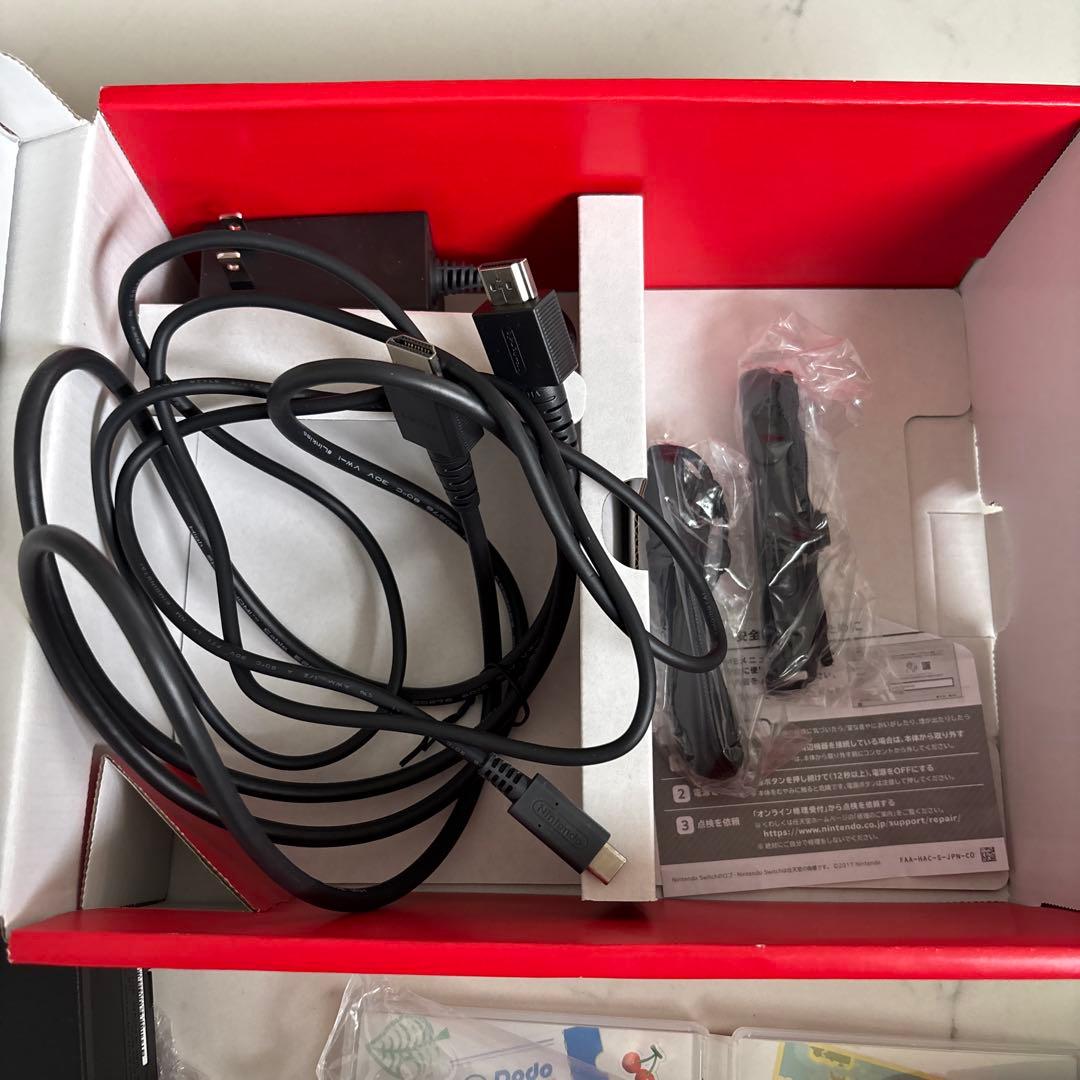 Nintendo Switch 本体　あつまれどうぶつの森