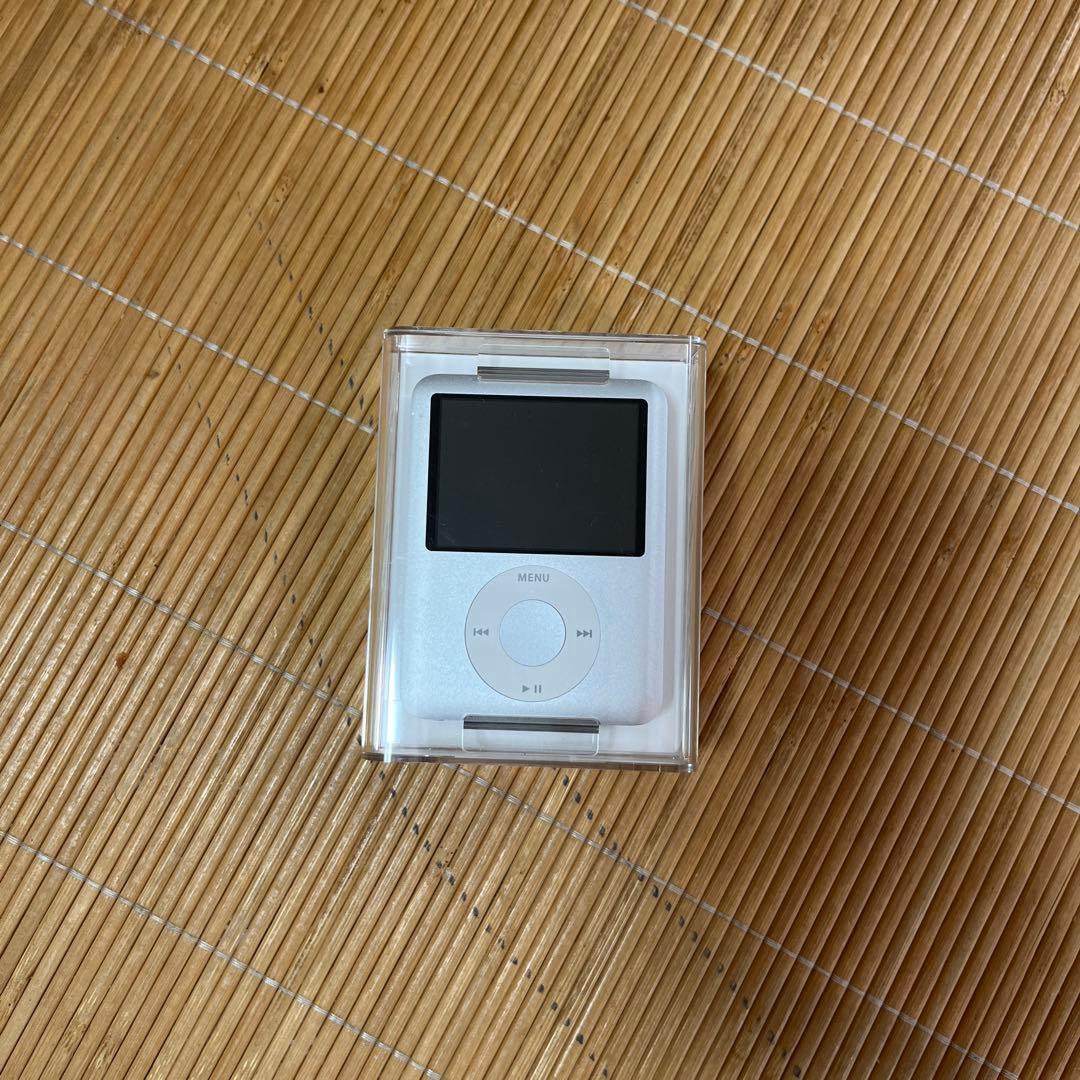 Apple iPod nano シルバー 4GB