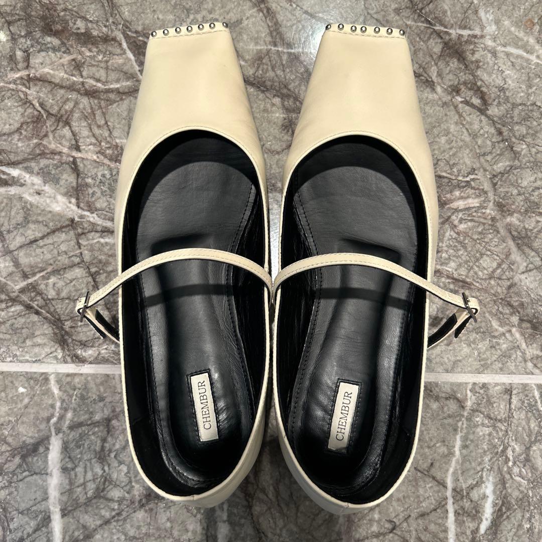 CHEMBUR フラットシューズ　37.5サイズ
