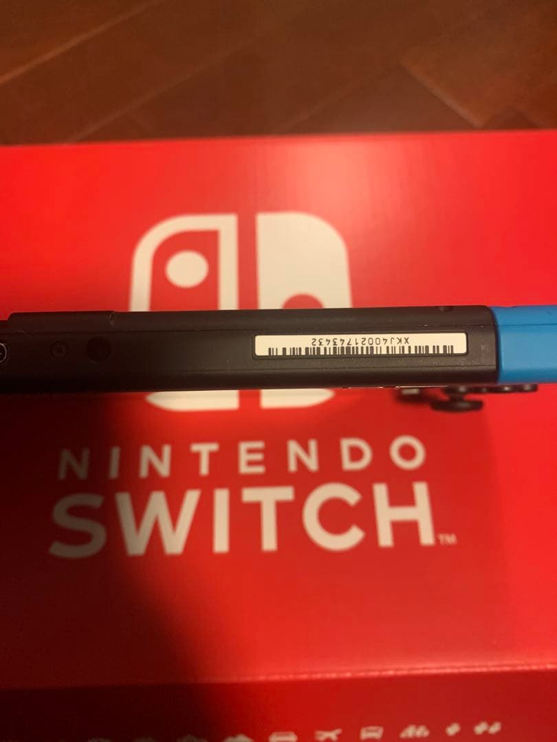 Nintendo Switch 本体 + スプラトゥーン コントローラー