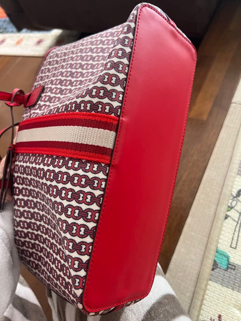 TORY BURCH レッド トートバッグ 中型（ 週末セール)