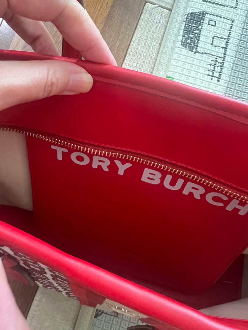 TORY BURCH レッド トートバッグ 中型（ 週末セール)