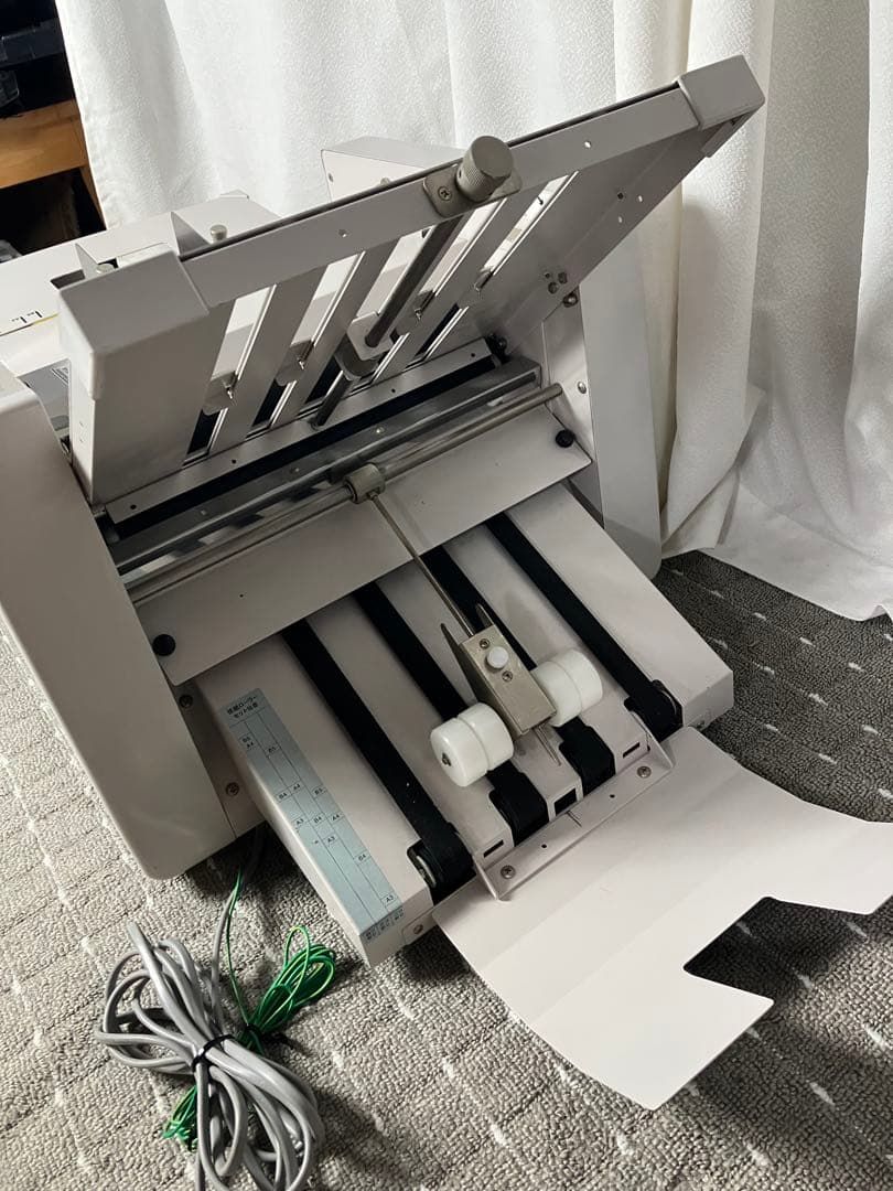 最終値下げ　NIPPO 紙折機 NP270 業務用 オフィス用 自動紙折り機