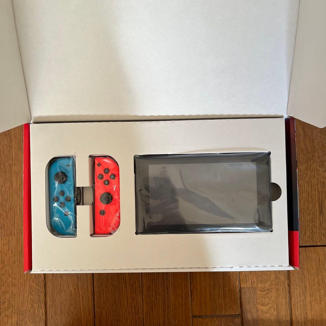 22年7月購入　Nintendo Switch 本体