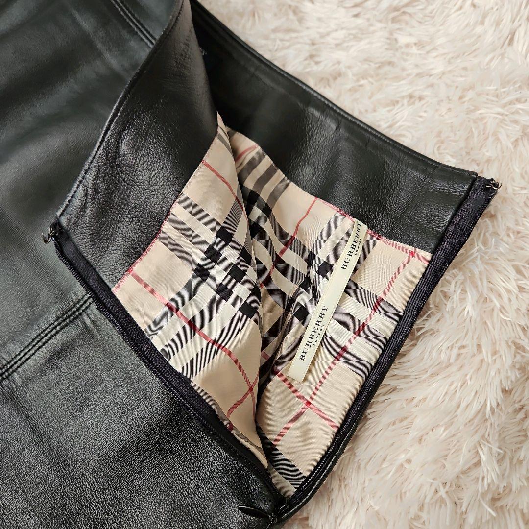 美品☆BURBERRY LONDON ラムレザースカート 裏地 ノバチェック