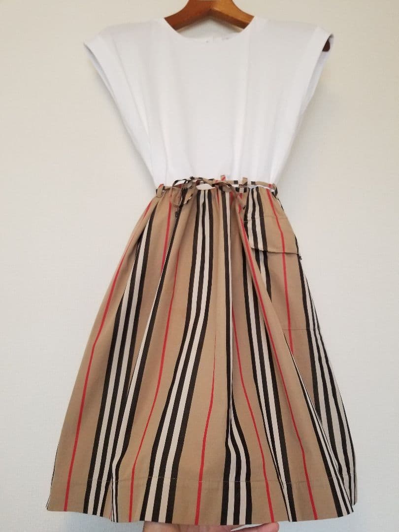 バーバリーワンピース 2度使用 ストライプ 茶 キッズ◯大人◯美品良品