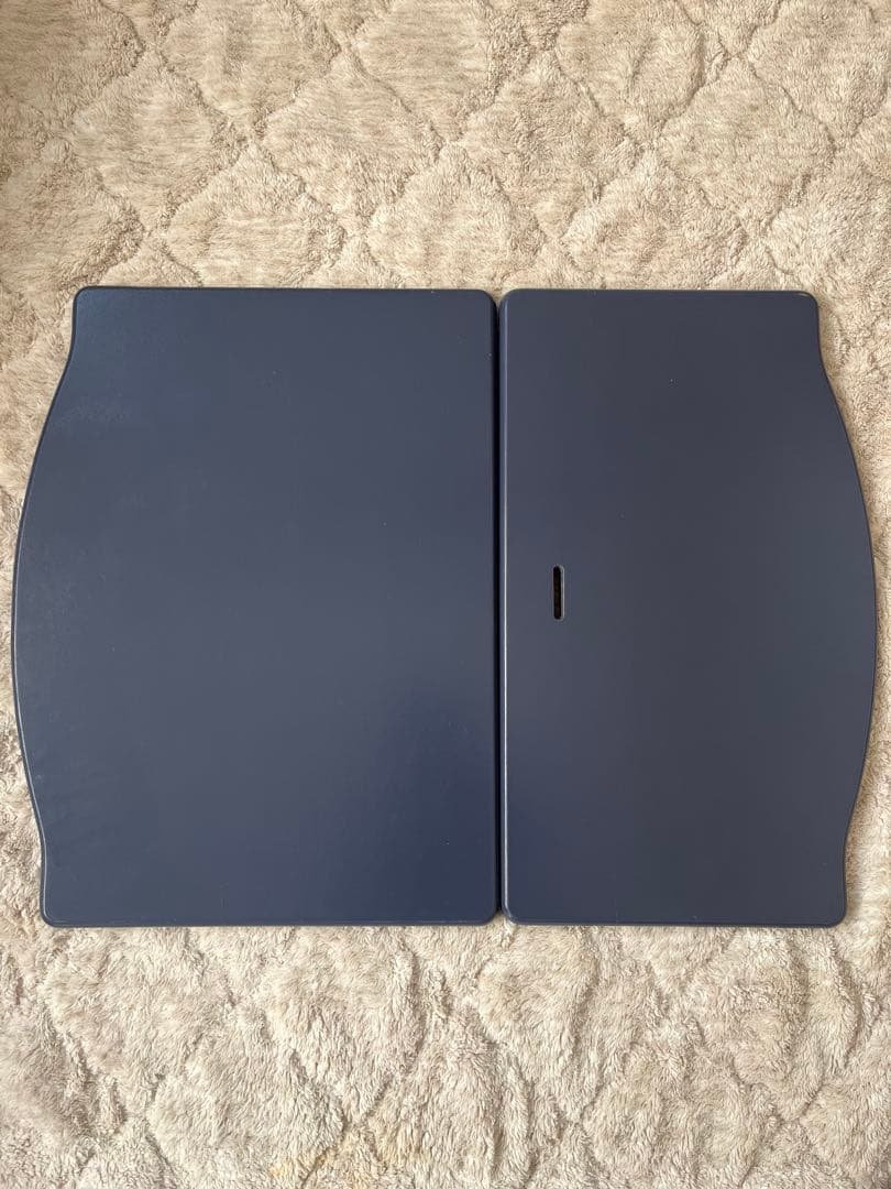 ストッケ　ベビーチェア　ダークブルー