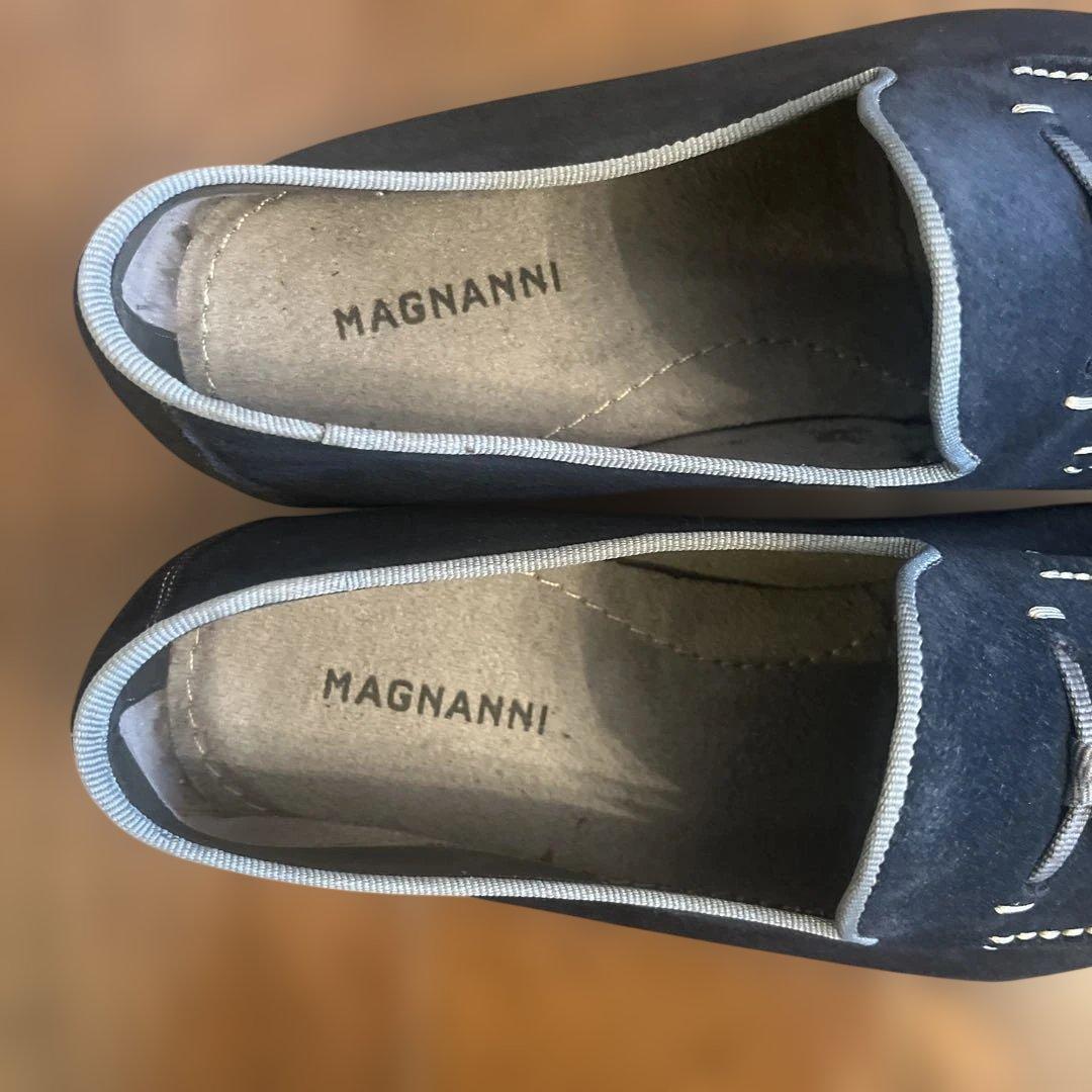 【値下げ】MAGNANNIネイビー スエード タッセル ローファー