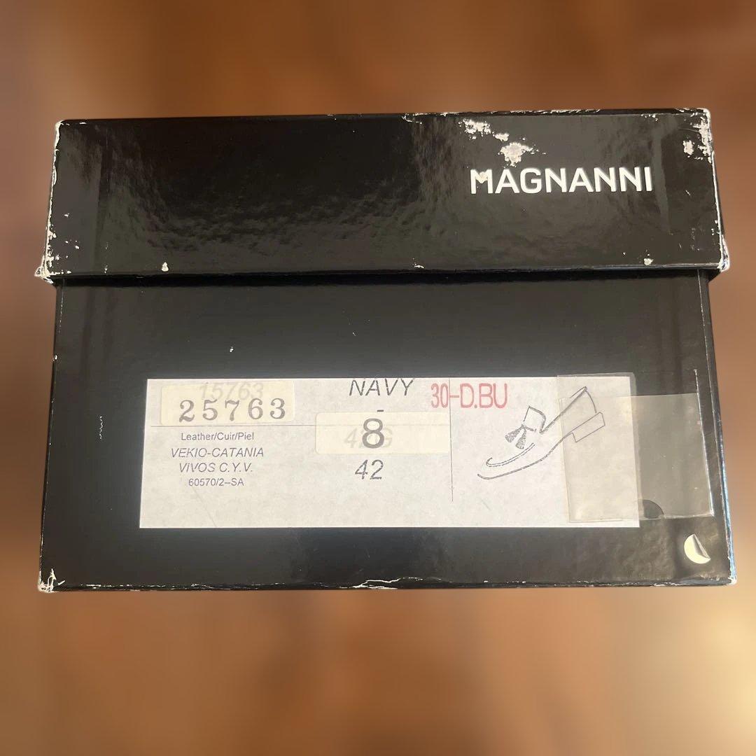 【値下げ】MAGNANNIネイビー スエード タッセル ローファー