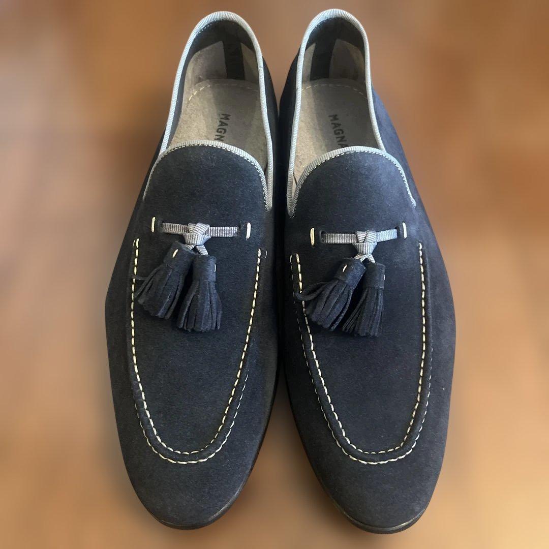 【値下げ】MAGNANNIネイビー スエード タッセル ローファー