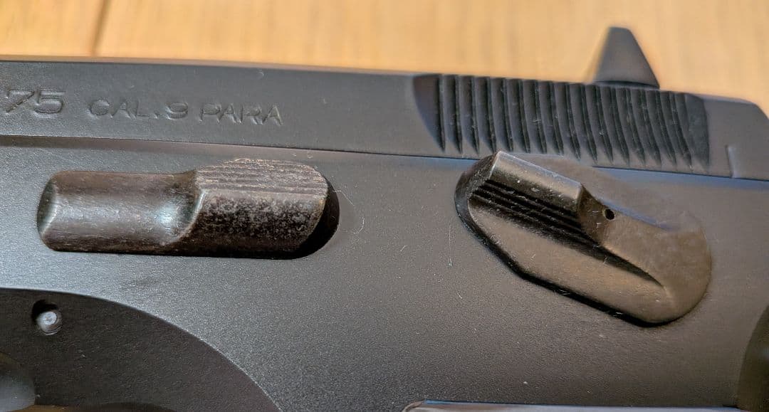 廃盤 KSC CZ75 2nd ABSモデル 非システム7 箱、説有り 本体美品