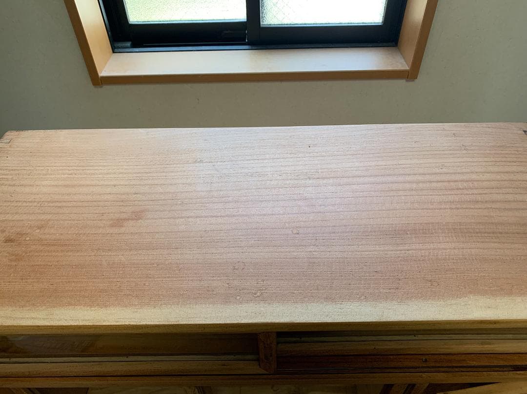 古い木製のガラス戸棚　引き出し8杯　水屋