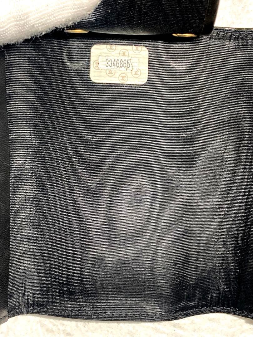 良品　CHANEL シャネル　パテントレザー　ココマーク　6連キーケース