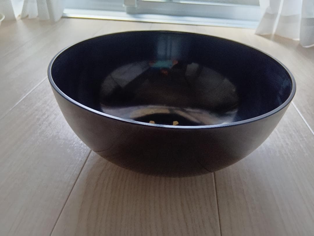 シンギング・リン　 漆黒／宇宙