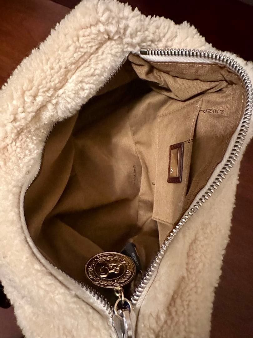 FENDI フェンディ ズッカ　2WAYハンドバッグ ショルダーバッグ ボア付き